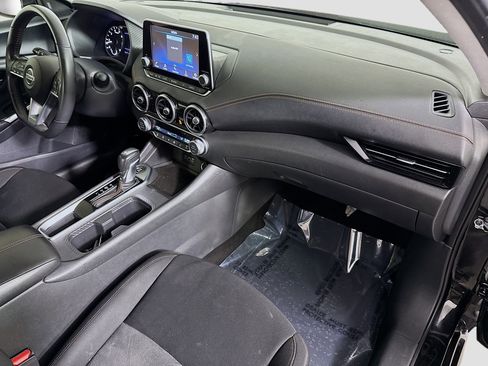 Used 2023 Nissan Sentra SR w/ Midnight Edition Package image 30