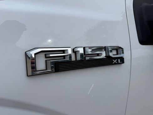 Used 2019 Ford F150 XL w/ Equipment Group 101A Mid RWD image 12