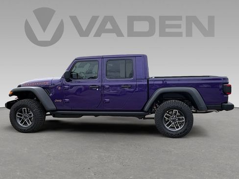 New 2026 Jeep Gladiator Mojave image 7