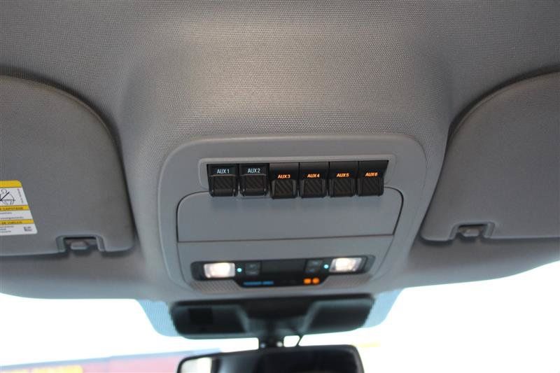 Used 2025 Ford F250 XLT w/ Black Appearance Package AWD/4WD image 34