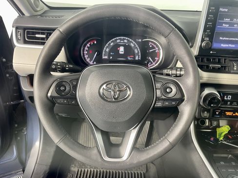 Used 2022 Toyota RAV4 Limited AWD/4WD image 15
