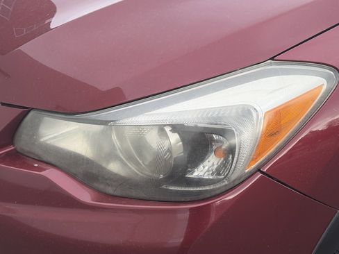 Used 2014 Subaru Crosstrek 2.0i Limited AWD/4WD image 10