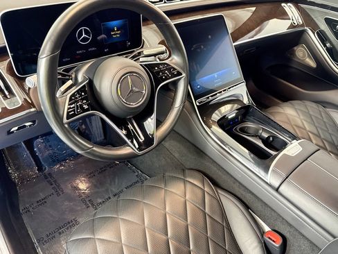 Used 2023 Mercedes-Benz S 580 4MATIC Sedan image 9