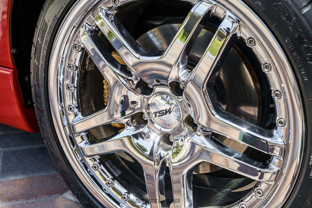 Used 2004 Acura NSX T RWD image 78
