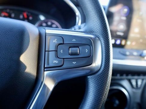 Used 2023 Chevrolet Blazer LT w/ Convenience Package image 25