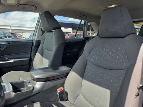 Used 2024 Toyota RAV4 XLE image 22