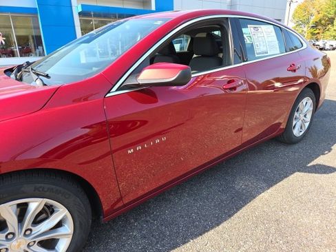 Used 2024 Chevrolet Malibu LT image 18