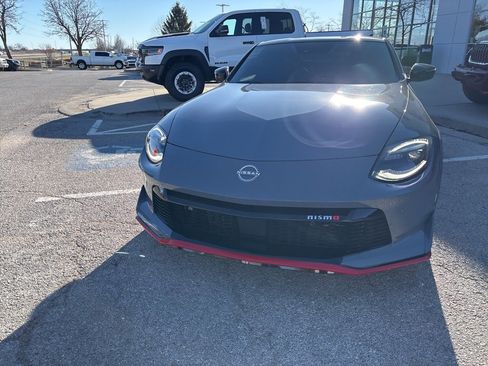 Used 2024 Nissan Z NISMO w/ Floor Mat Package image 7