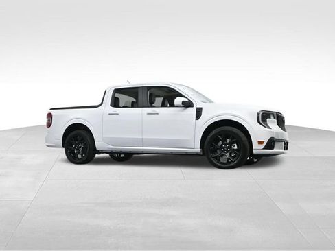 New 2025 Ford Maverick Lobo image 33