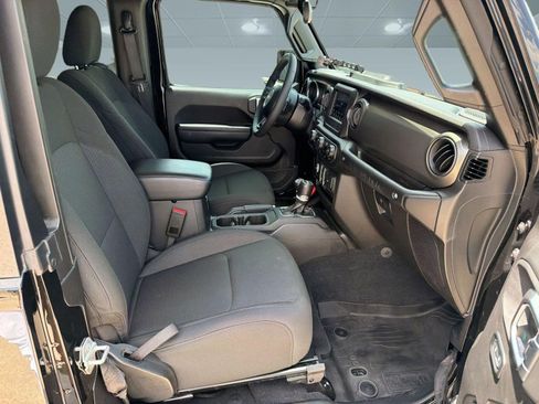 Used 2023 Jeep Wrangler Sport AWD/4WD image 28