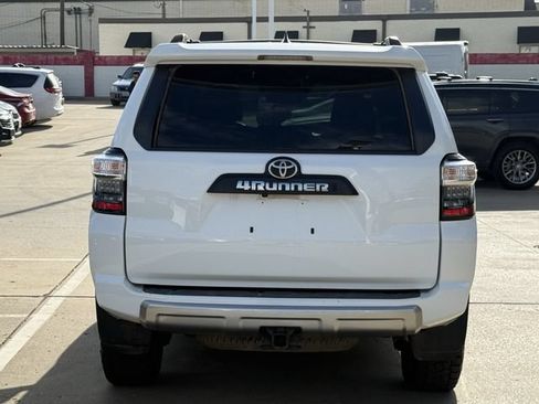 Used 2023 Toyota 4Runner TRD Off-Road Premium w/ Off Road Premium Plus Package AWD/4WD image 5