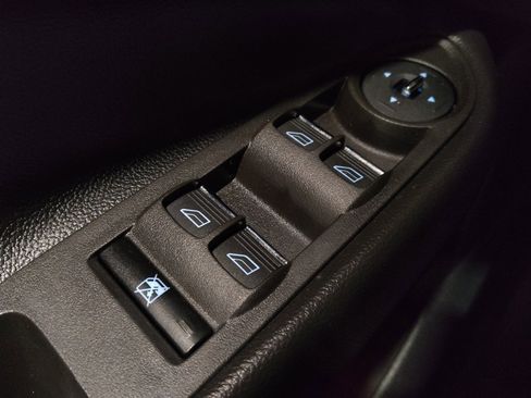 Used 2014 Ford Escape Titanium FWD image 27