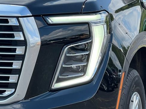 Used 2025 GMC Yukon XL Denali AWD/4WD image 46