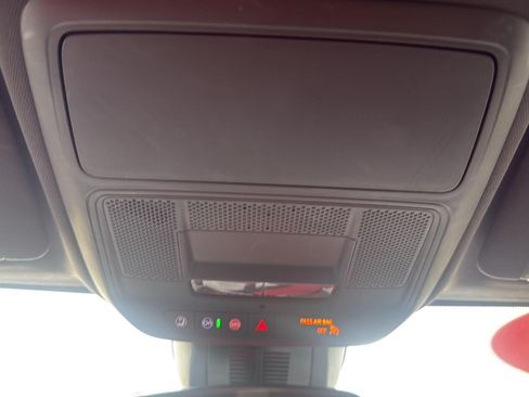 Used 2025 Chevrolet Equinox LT AWD/4WD image 36
