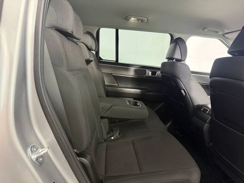 Used 2025 Hyundai Santa Fe SE FWD image 26