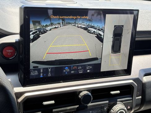 Certified 2026 Toyota 4Runner TRD Off-Road Premium w/ Tow Technology Package AWD/4WD image 12