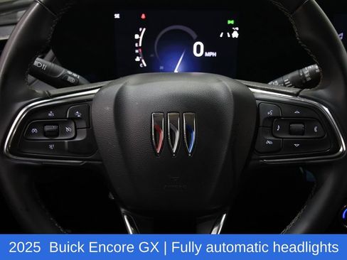 Used 2025 Buick Encore GX Preferred FWD image 11