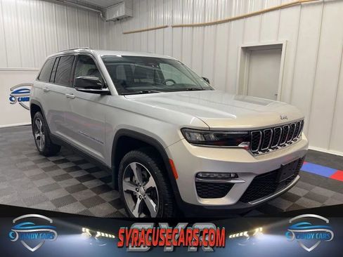 Used 2023 Jeep Grand Cherokee 4WD 4xe w/ MOPAR Finishing Package image 1
