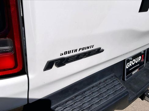 Certified 2025 RAM 2500 Big Horn AWD/4WD image 30