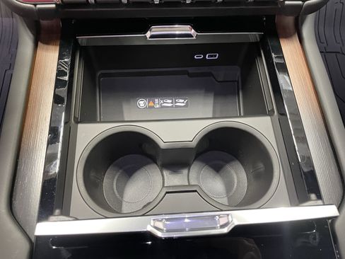 New 2026 GMC Yukon Denali w/ Sun & Power Step Package image 22