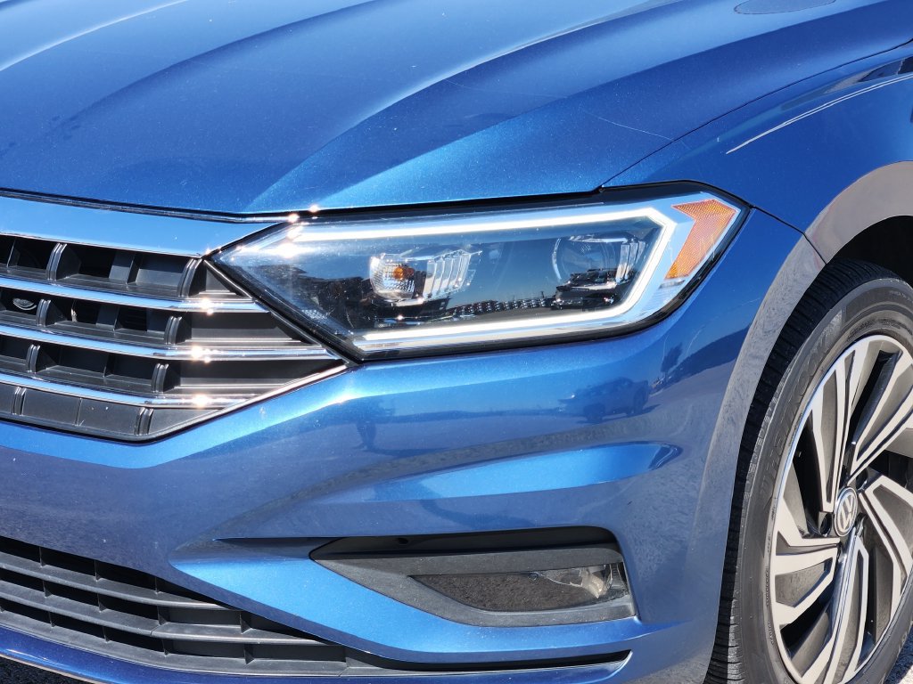 Used 2020 Volkswagen Jetta SEL Premium FWD image 5