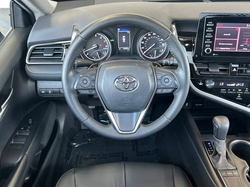 Used 2023 Toyota Camry SE w/ Convenience Package FWD image 13