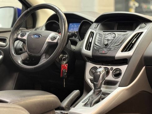 Used 2014 Ford Focus SE w/ Equipment Group 201A image 8