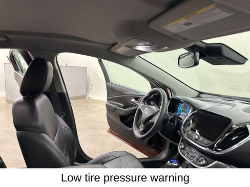 Used 2017 Chevrolet Volt Premier w/ Driver Confidence II Package FWD image 22