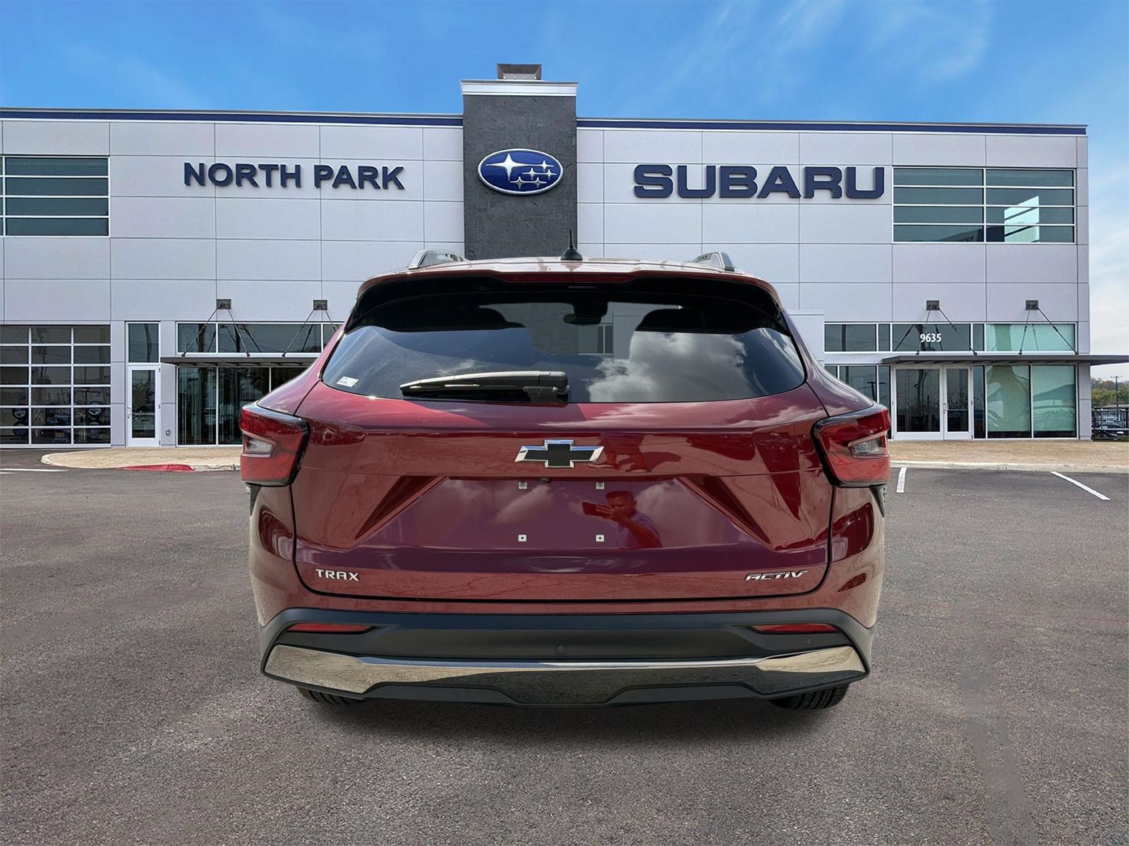 Used 2024 Chevrolet Trax ACTIV w/ Driver Confidence Package FWD image 4