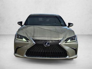 Used 2021 Lexus ES 300h w/ Accessory Package FWD video 2