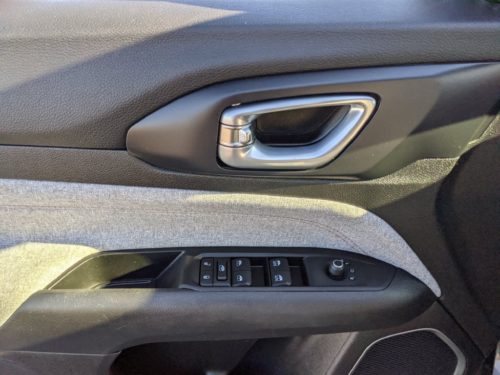 Used 2022 Jeep Compass Latitude AWD/4WD image 14