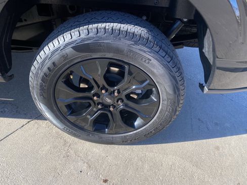 Used 2023 Ford F150 Lariat w/ Equipment Group 502A High image 8