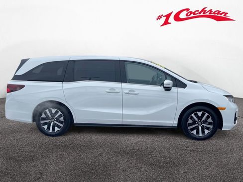 Certified 2025 Honda Odyssey EX-L image 21