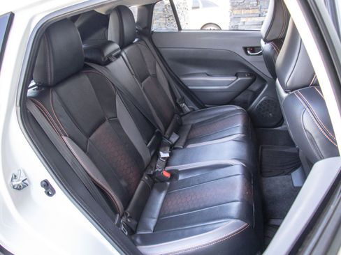 Used 2024 Subaru Crosstrek 2.5i Limited w/ Crosstrek Mirror Package image 23