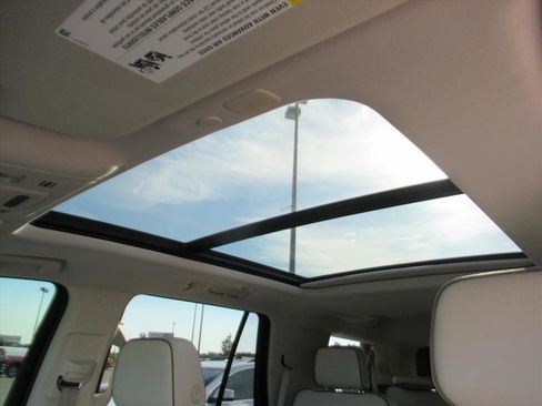 Used 2022 GMC Yukon Denali image 26