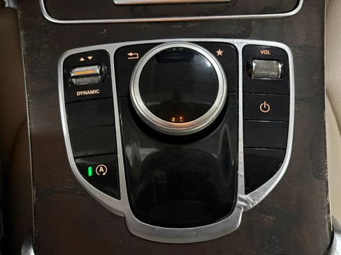 Used 2018 Mercedes-Benz C 300 4MATIC Sedan image 29