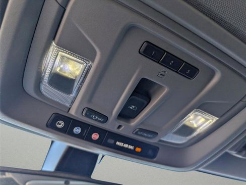 Used 2021 GMC Sierra 1500 SLT w/ SLT Premium Package image 24