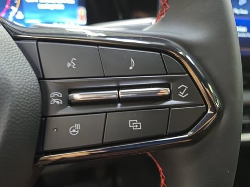 New 2026 Chevrolet Equinox RS w/ Convenience Package III FWD image 21