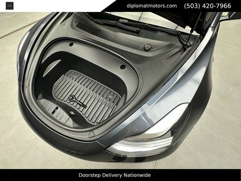 Used 2023 Tesla Model 3 Performance image 40