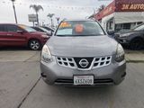 Used 2013 Nissan Rogue SV w/ Premium Pkg image 2