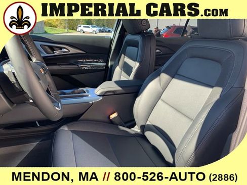 New 2026 Chevrolet Equinox EV LT image 32