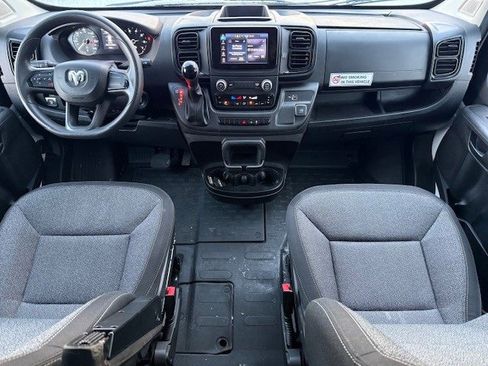 Used 2023 RAM ProMaster 2500 image 17