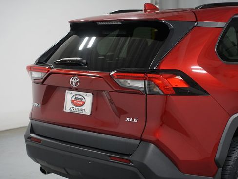Certified 2024 Toyota RAV4 XLE w/ Convenience Package FWD image 9