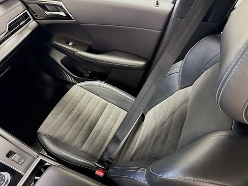 Used 2024 Mitsubishi Outlander SE Black Edition AWD/4WD image 23
