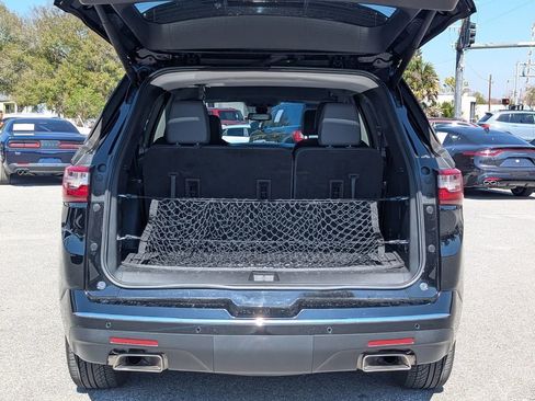 Used 2020 Chevrolet Traverse Premier image 8