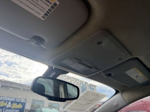 Used 2020 Chevrolet Sonic LT image 17