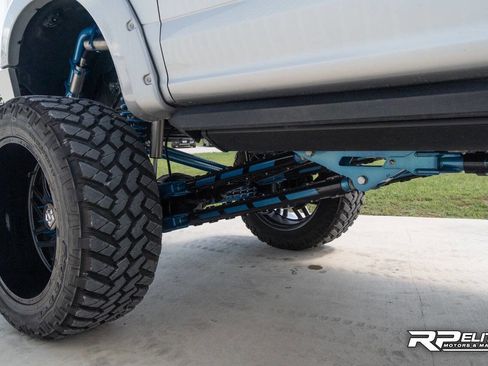 Used 2017 Ford F250 Platinum w/ Platinum Ultimate Package image 45