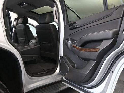 Used 2020 Chevrolet Tahoe LT image 30