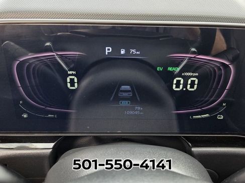 Used 2023 Kia Niro EX image 31