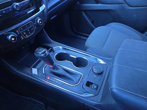 Used 2018 Chevrolet Traverse LS image 28